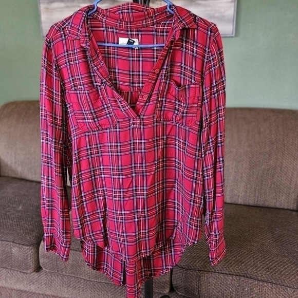 Universal Thread M plaid flannel - Picture 2 of 4